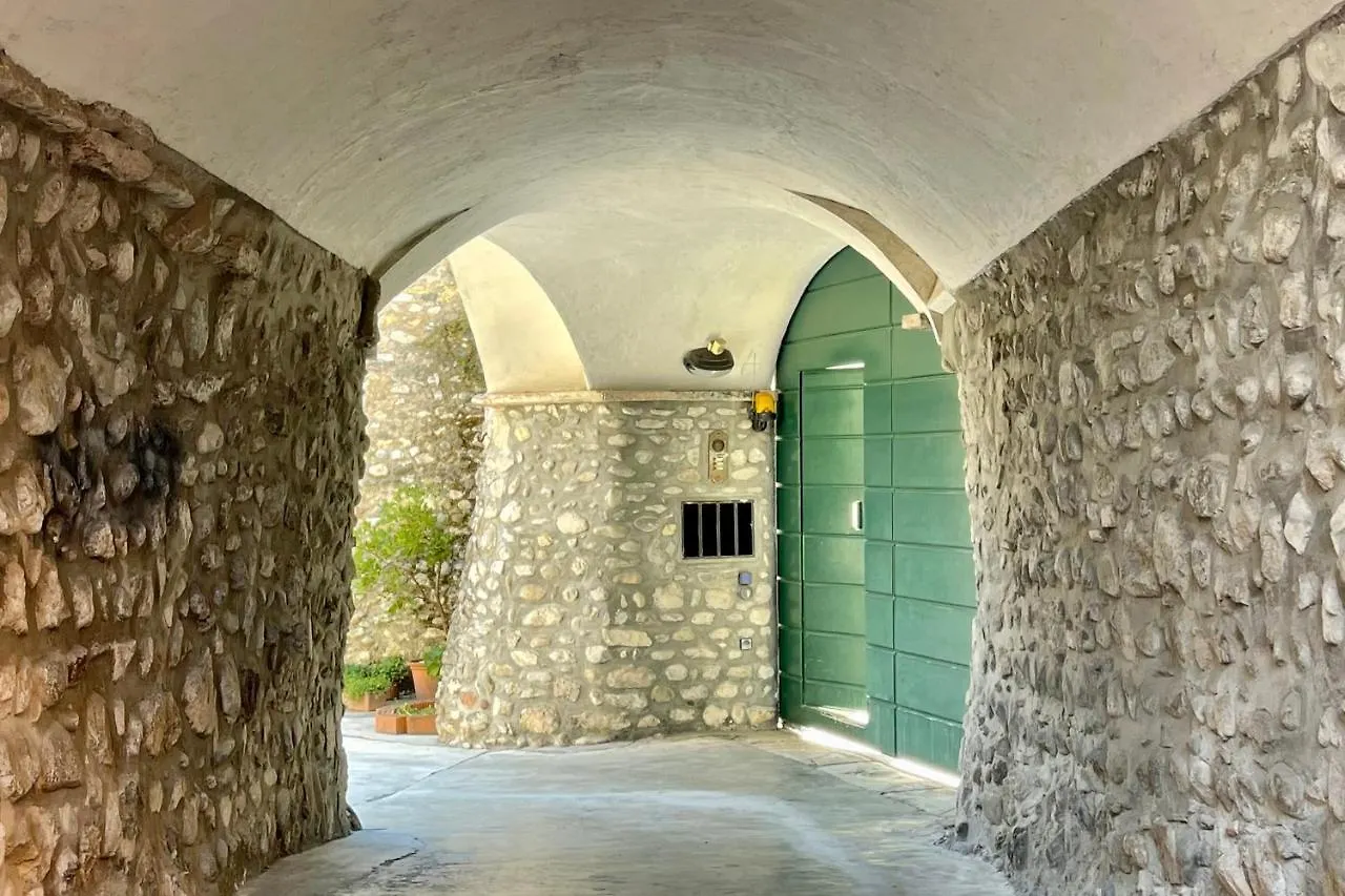 Borgo Dei Sogni Apartment San Felice del Benaco