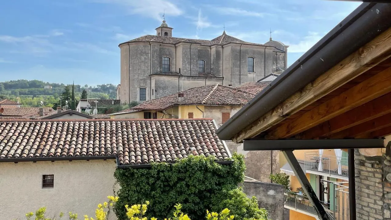 Borgo Dei Sogni Apartment San Felice del Benaco Italy