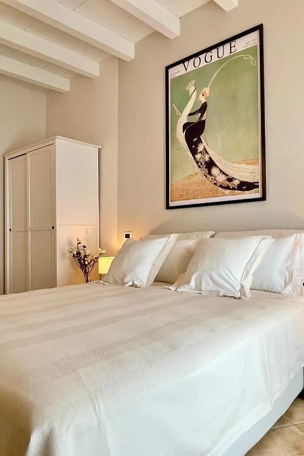 Borgo Dei Sogni Apartment San Felice del Benaco Italy