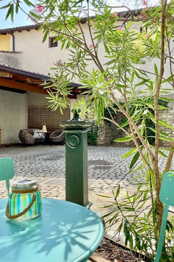 Borgo Dei Sogni Apartment San Felice del Benaco