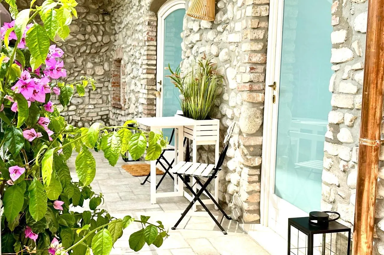 Borgo Dei Sogni Apartment San Felice del Benaco 0*,